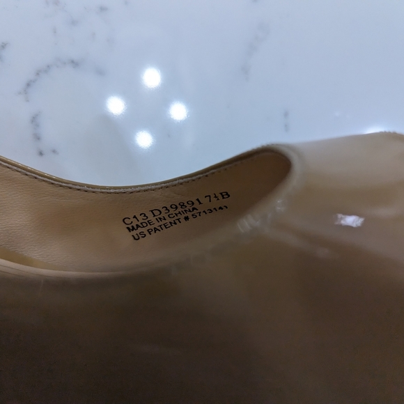 Cole Hann Nike Air Designer! Nude, Patent Leather, Peep Toe Heels! - Picture 6 of 7